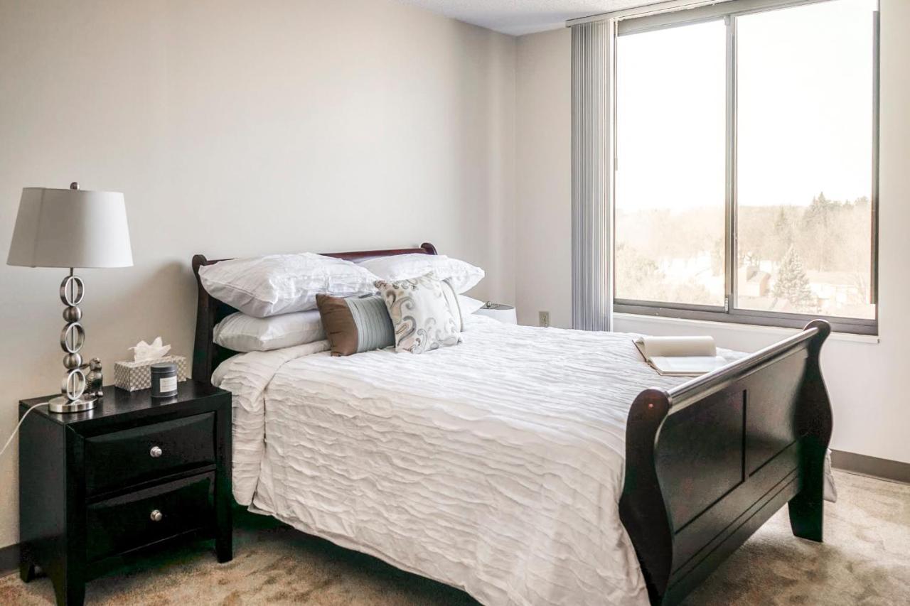 Short Term Rentals At The Park At Trowbridge Senior Community Southfield Dış mekan fotoğraf