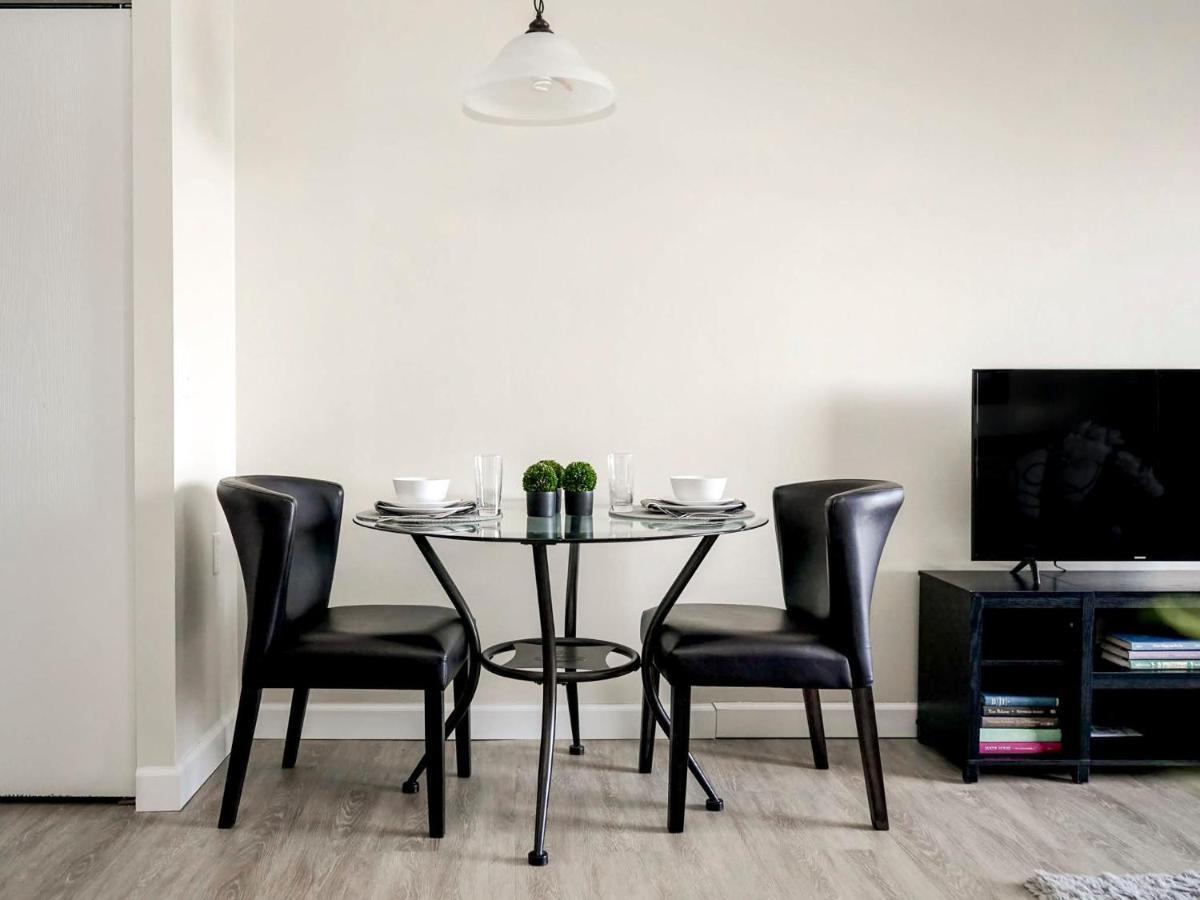 Short Term Rentals At The Park At Trowbridge Senior Community Southfield Dış mekan fotoğraf