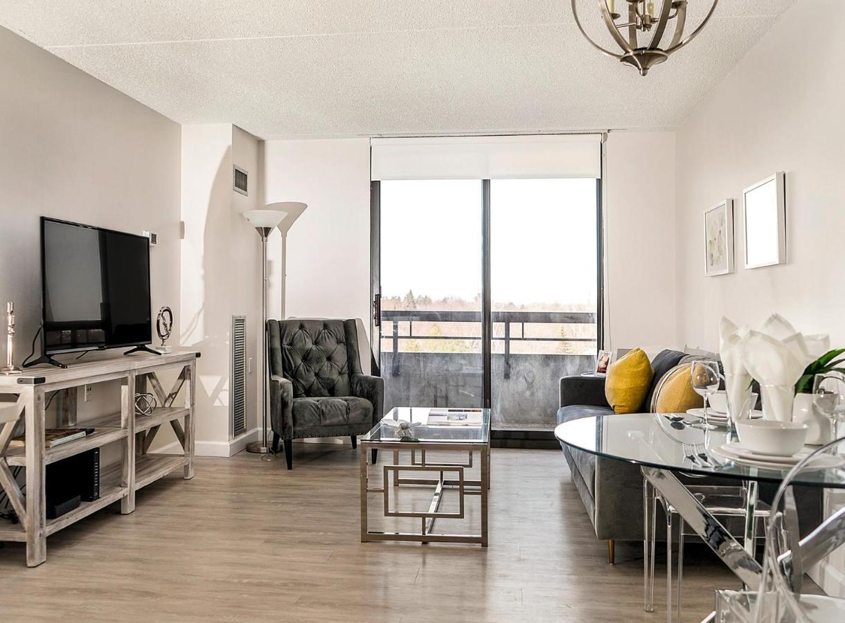 Short Term Rentals At The Park At Trowbridge Senior Community Southfield Dış mekan fotoğraf