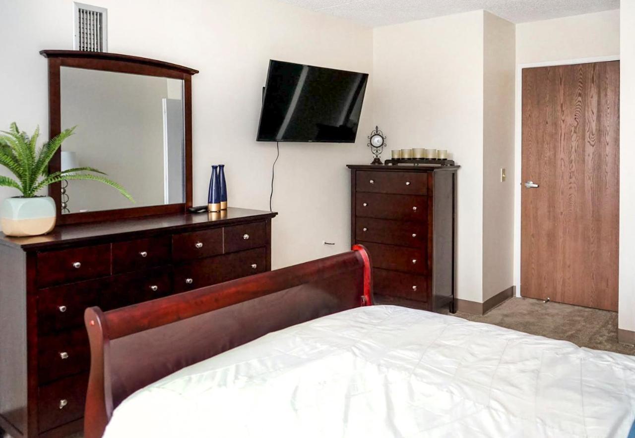 Short Term Rentals At The Park At Trowbridge Senior Community Southfield Dış mekan fotoğraf